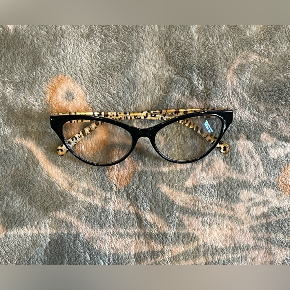 Betsey Johnson- Prescription +0.00